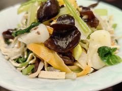 -古都历食南京菜·烤鸭·鸭血粉丝·汤包(南京博物院店)