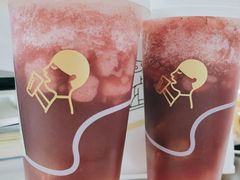 -喜茶(北京华贸购物中心店)