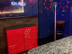 -UK派对KTV(日月广场店)