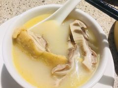 -煲王粤菜餐厅(中侨中心店)