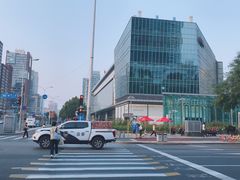 -Apple零售店(华贸购物中心店)