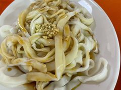 拌河粉-水东兴记鸭粥店(茂名店)