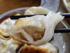 -黄阿姨锅贴大王(万航渡路店)