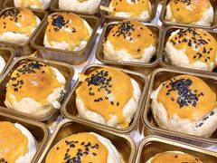 蛋黄酥-御手信(古港店)