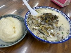 -雪琴面馆富安特色鱼汤面(城中花园店)