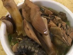 -东巴谷野生菌火锅餐厅