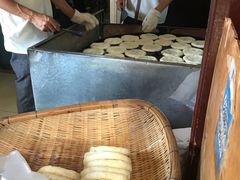 -眼镜粑粑