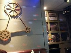 -泡沫BUbbLE量贩式KTV(金沙江路店)