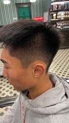 -海文先生国潮烫染男士理发馆