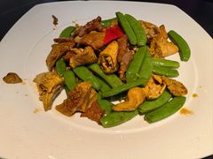 山黄菇炒牦牛肉-青海名吃尕张娃非遗烤肉(城中店)