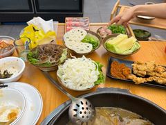 -黔三一夺夺粉酸汤火锅(百信店)