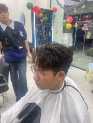 -乾健·烫染·接发SALON