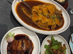 温式黄鱼烧年糕-柒园·三十年创意杭帮菜(龙湖滨江天街店)