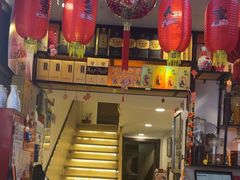 -雪乡人家东北菜·铁锅炖一切(高斯路店)