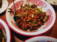 -俏湖兰·辣椒炒个肉(海沧店)