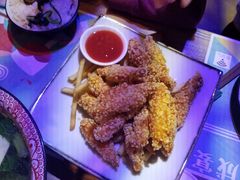 -临界音乐酒馆·小龙虾·江湖菜(华熙LIVE·鱼洞店)