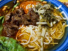 -砖头卤味