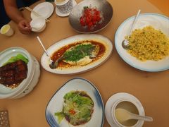 -香宫中餐厅·东北菜·铁锅炖·广式点心(哈尔滨香格里拉店)