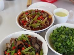 -独一佳老胡湘菜馆(矿山路店)
