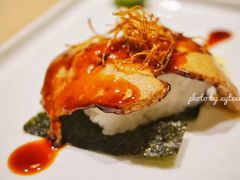 鹅肝寿司-余欢领鲜火锅(新街口店)