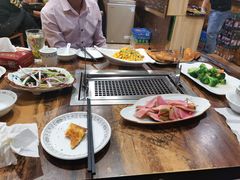 -清真·东拉黑炭火烤羊腿(世通·国际店)