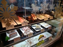 面包甜点陈列柜-麦当劳(无锡滨湖万达店)