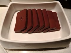 鸭血-海底捞火锅(亲子主题北金鹰店)