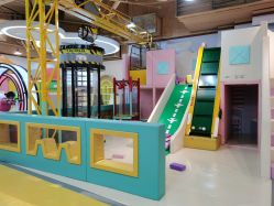 -多多淘儿童体验中心(重庆来福士店)