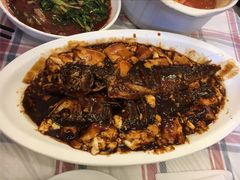 红烧豆腐烩黄鱼-玲珑餐厅(陕西南路店)