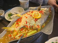 -大头虾越式风味餐厅(光明广场店)