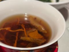 盖碗瓦罐汤-千百味红餐厅·江西菜(绿地双子塔店)