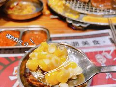 -青瓦炭韩潮烤肉(花园道店)