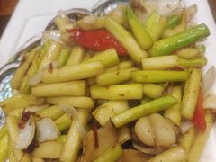 -黄泥岗·地道湖北菜(奥特莱斯店)