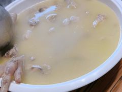 -侠成水上农庄(工业大道店)