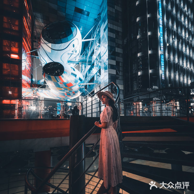 上海｜打卡北外滩最酷地标：魔都心脏[爱心]