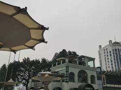 -日月光中心广场