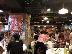 大堂-鲜入围煮花胶鸡海鲜火锅