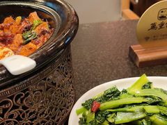 -万重锦·人文川菜馆(骡马市店)