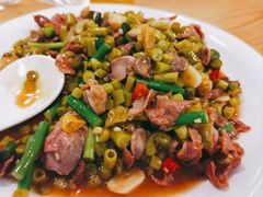 酸豆角炒鸡杂-沸腾鱼家(大尧三路店)