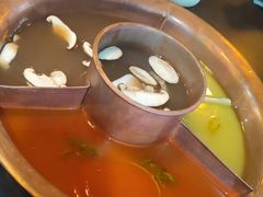 -滇釜火锅·能喝汤的火锅(车公庄店)