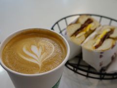 拿铁咖啡-BIG BAGEL(永康路店)