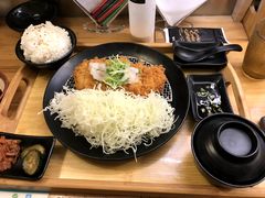 清爽日式炸猪排定食-雷门拉面·现熬骨汤(凯德来福士店)