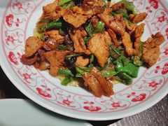 -丽华园·武汉地标楚菜餐厅(青山江滩店)