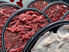 -醉董牛川派鲜肉自选火锅(烟台店)