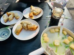 -胡记锅贴·沪上游子老鸭粉丝汤(太原路店)