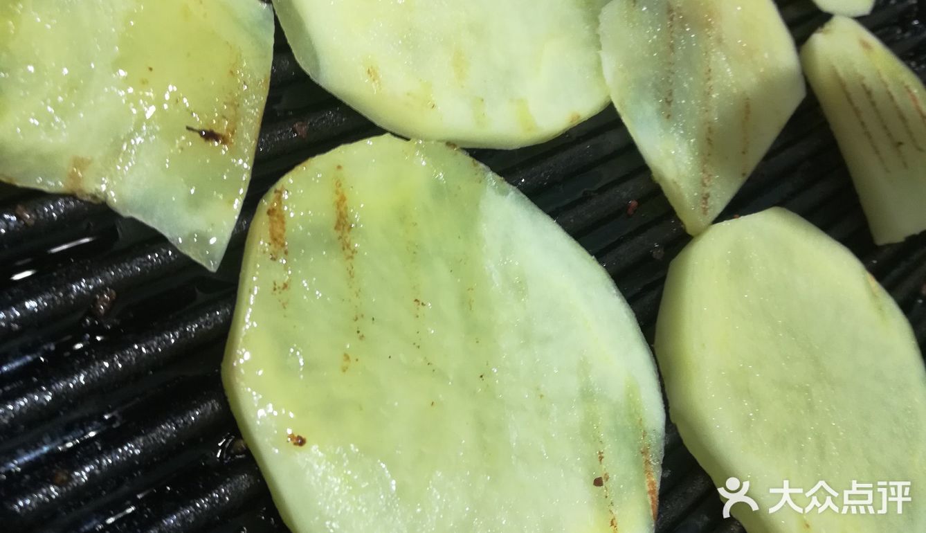 泥炉烤肉