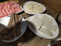 川粉-郑享吃烧烤烩面(红专路店)