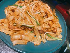 炒牛河-LUNA娘惹餐厅·星厨主理(甬城旗舰店)