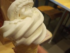 布丁圆筒-麦当劳(杨高南路店)