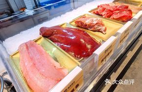 Freshly Sliced Pork Liver and Beef